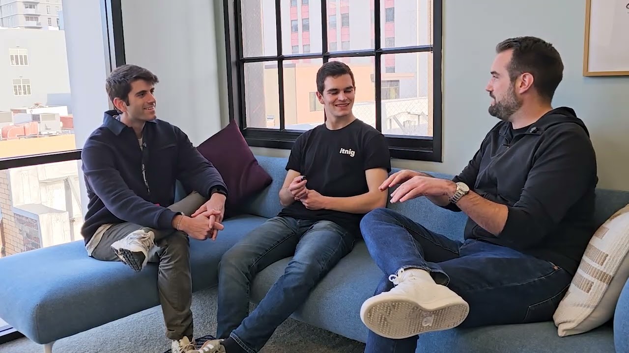 Guillermo interviewing Substack CEO Chris Best